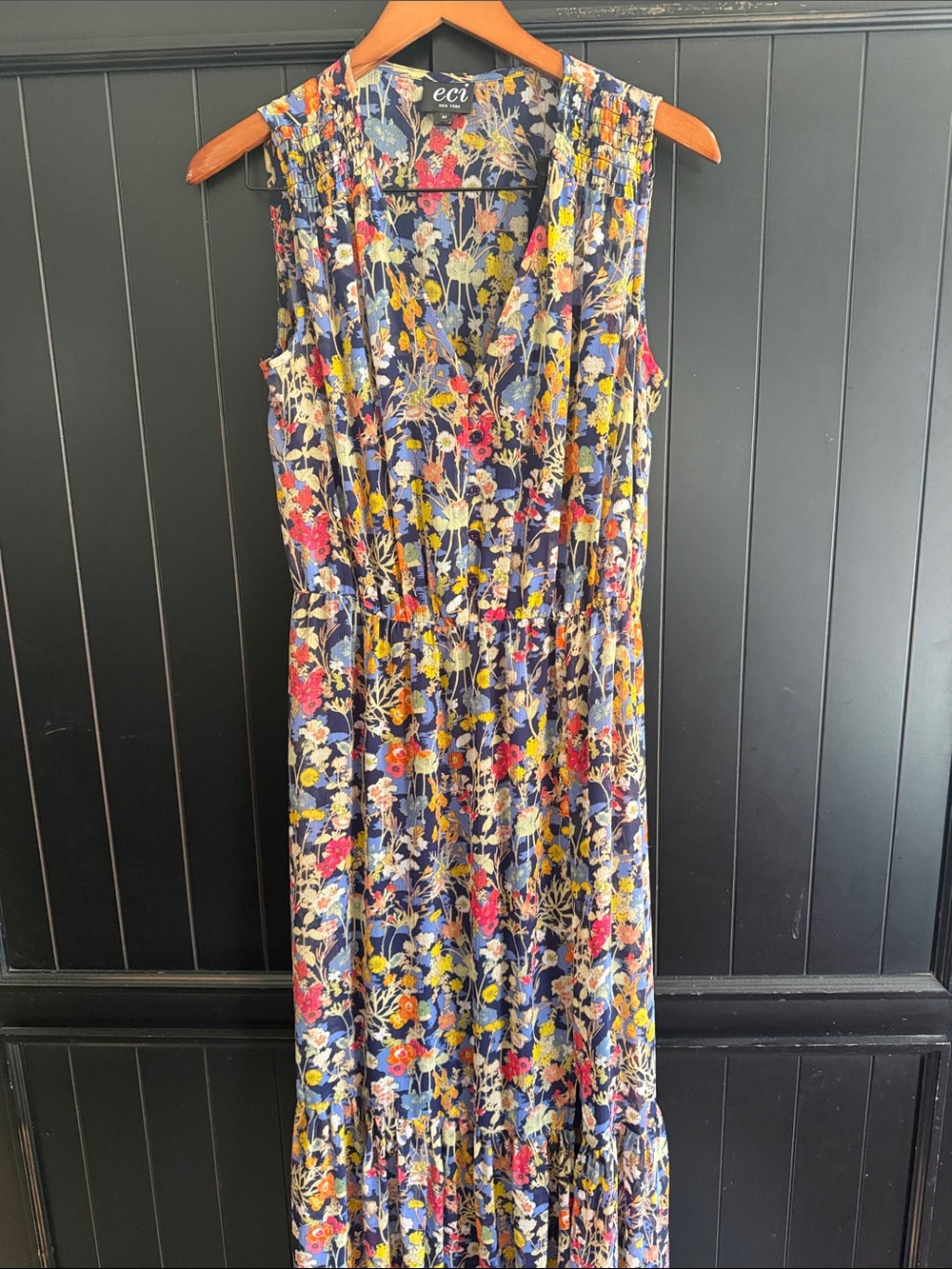 ECI Navy Floral V-Neck Sleeveless Maxi Dress